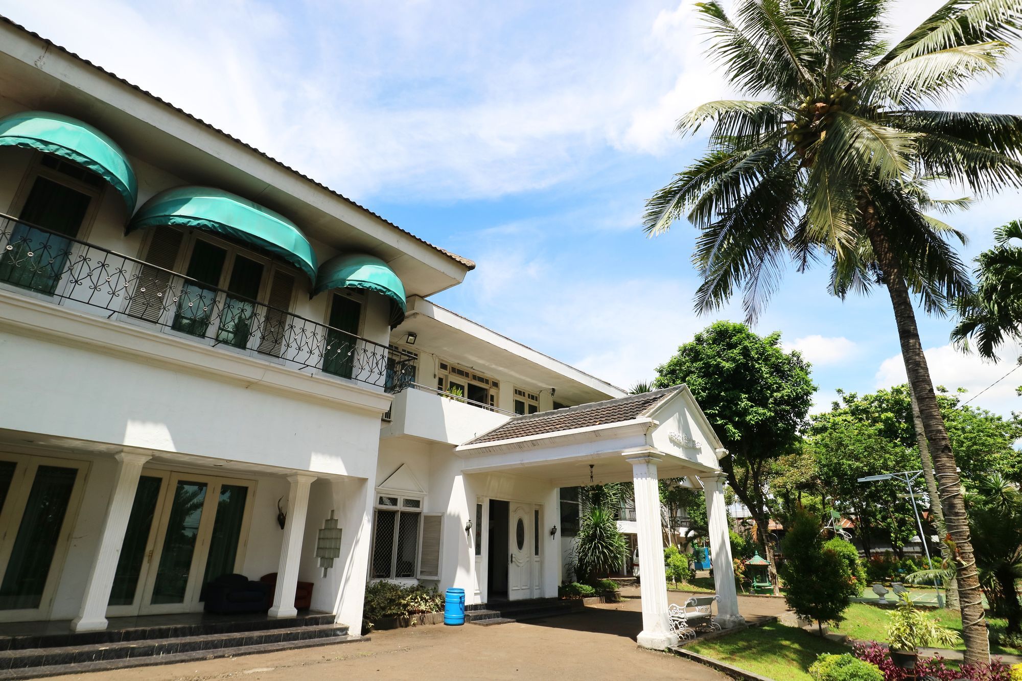 Villa Sri Manganti Jakarta Exteriör bild
