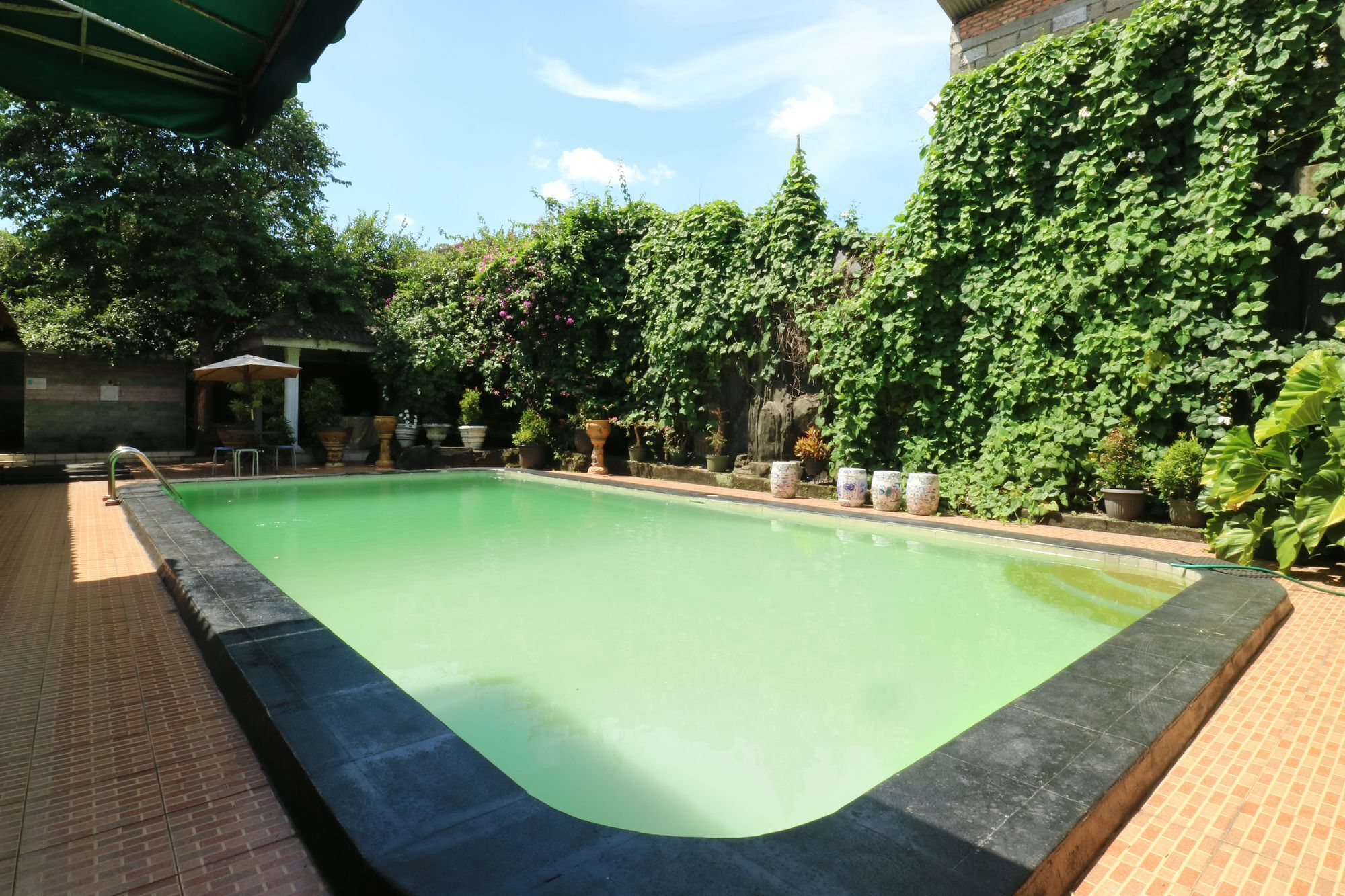Villa Sri Manganti Jakarta Exteriör bild